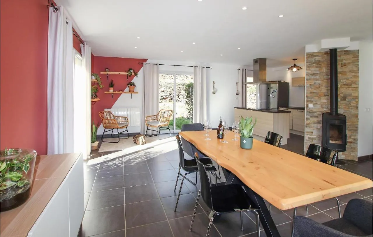 Holiday home Stunning Home In La Valla En Gier With Wifi