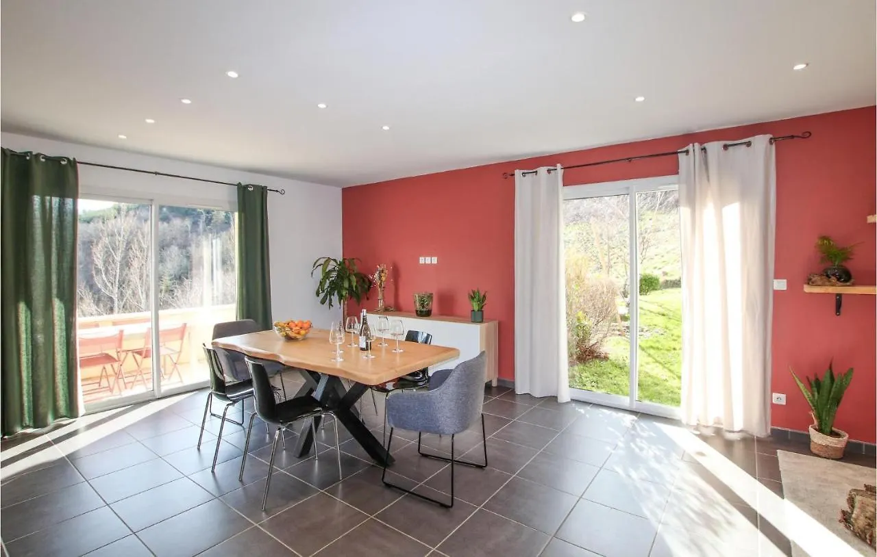 Stunning Home In La Valla En Gier With Wifi 0*, La Valla-en-Gier