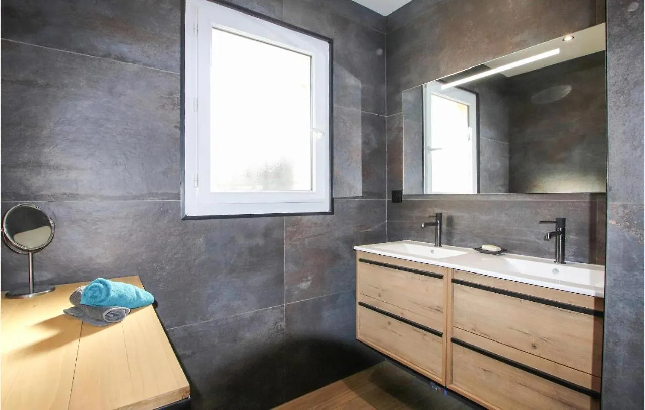Stunning Home In La Valla En Gier With Wifi France